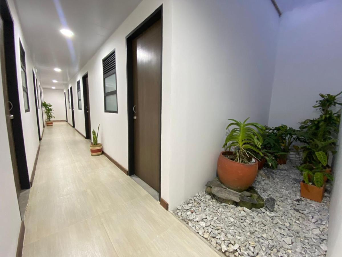 Artesanos Y Turistas Apartment Guatape Luaran gambar
