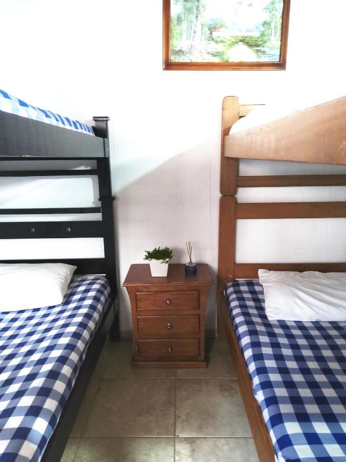 Artesanos Y Turistas Apartment Guatape Luaran gambar
